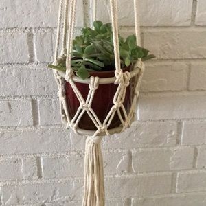 Brand New BOHO Hanging Macrame Planter